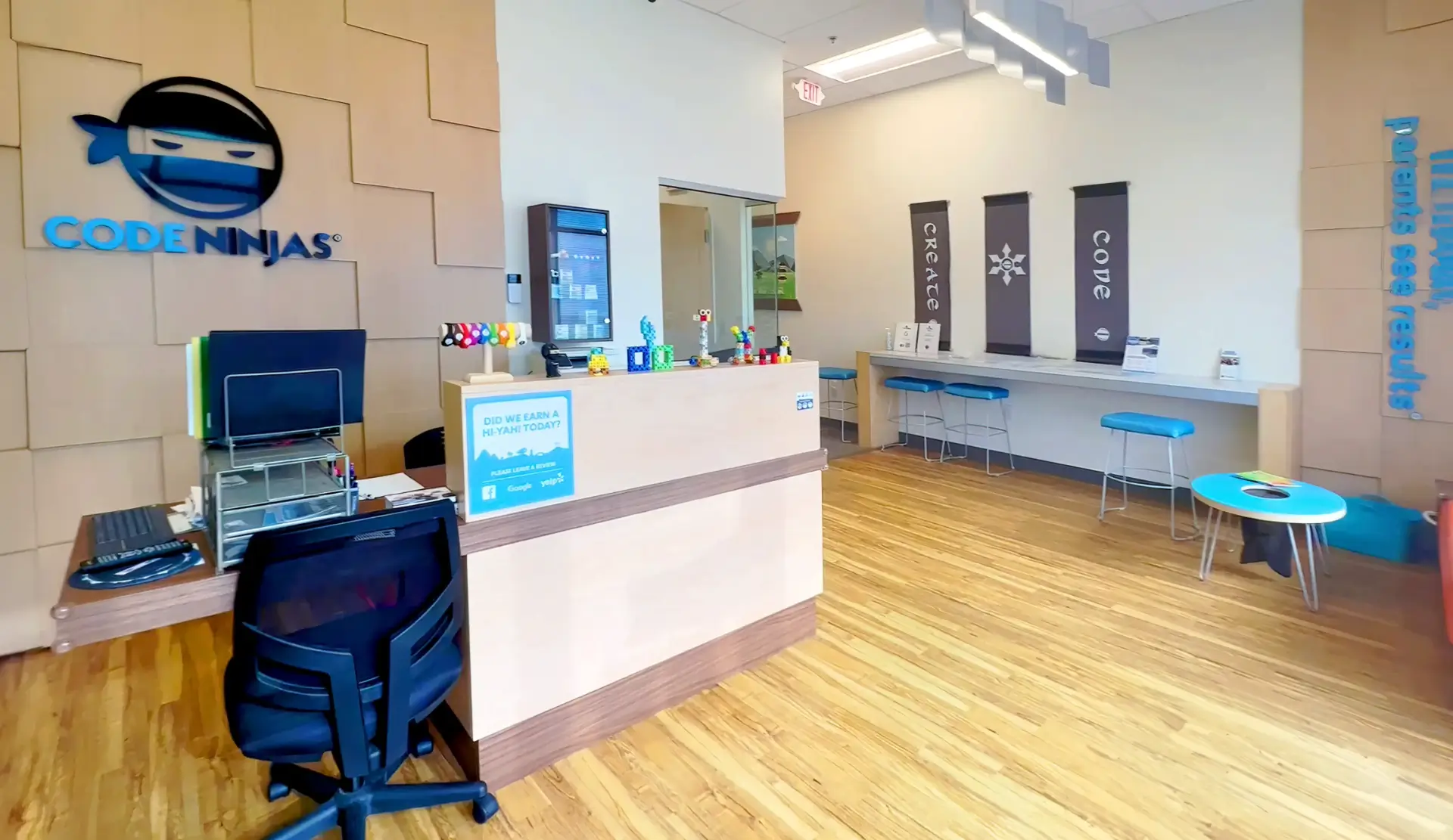 Visual overview of the Code Ninjas center atmosphere